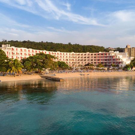Grand Decameron Cornwall Beach, A Trademark All-Inclusive Resort Montego Bay Esterno foto