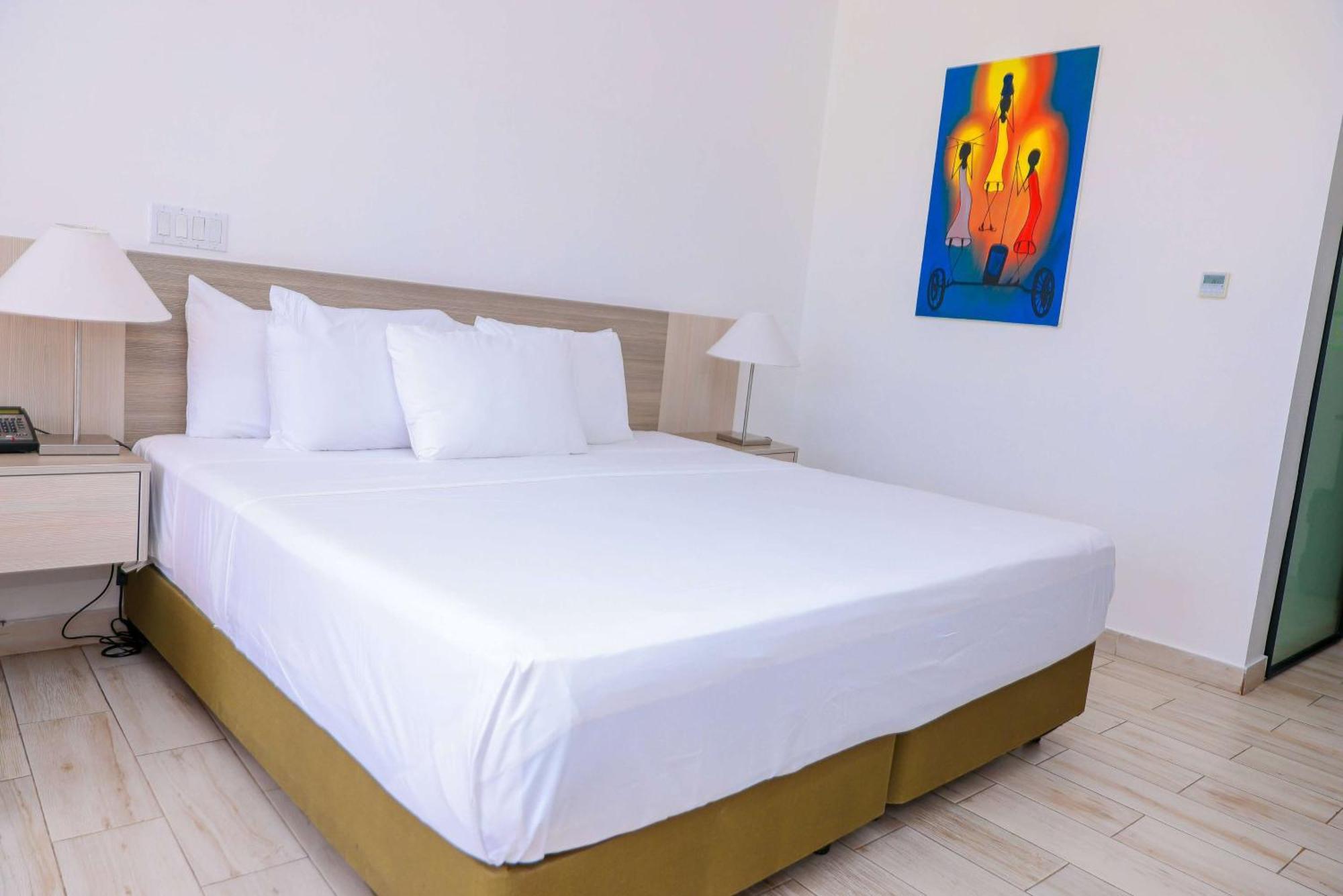 Grand Decameron Cornwall Beach, A Trademark All-Inclusive Resort Montego Bay Esterno foto