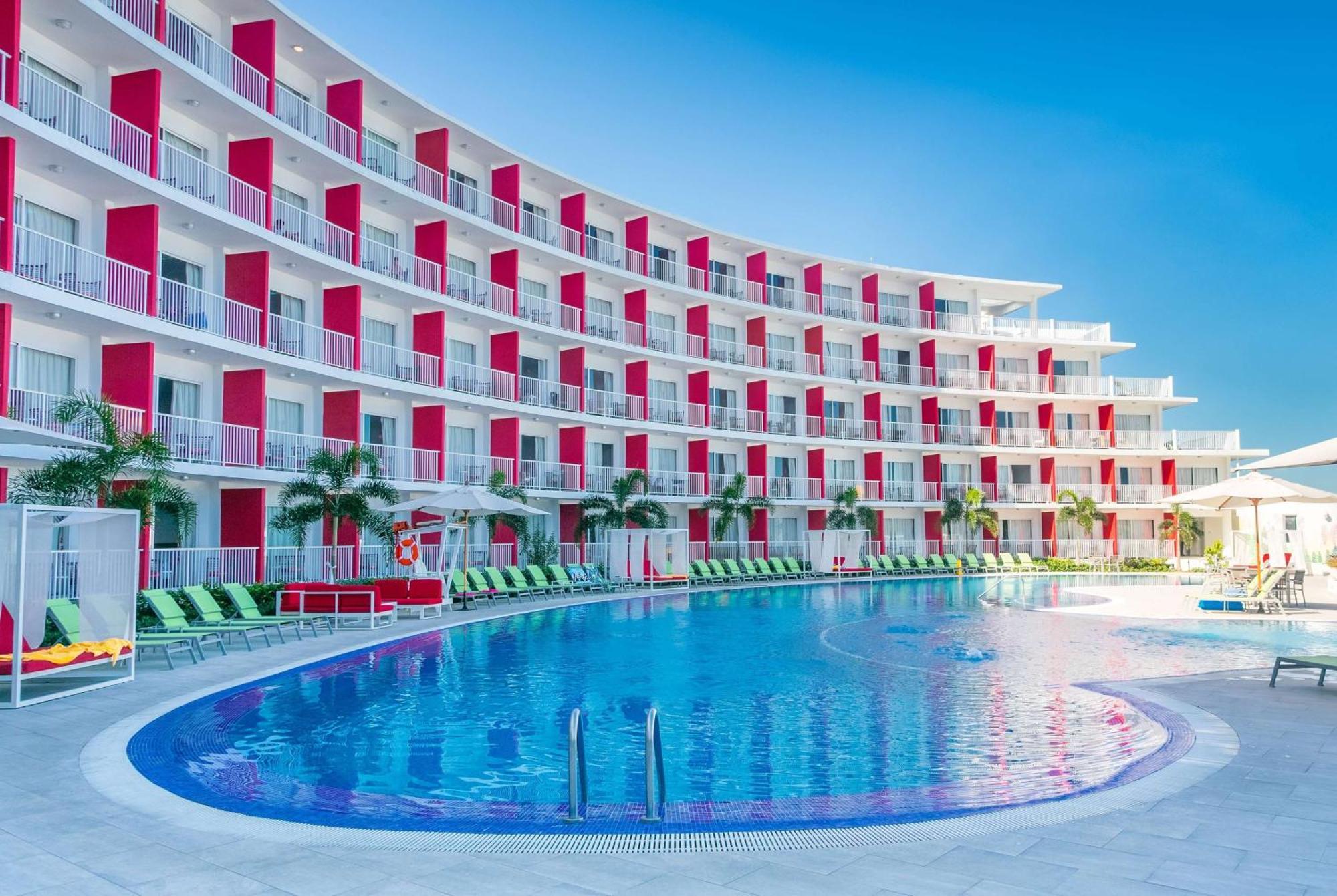 Grand Decameron Cornwall Beach, A Trademark All-Inclusive Resort Montego Bay Esterno foto