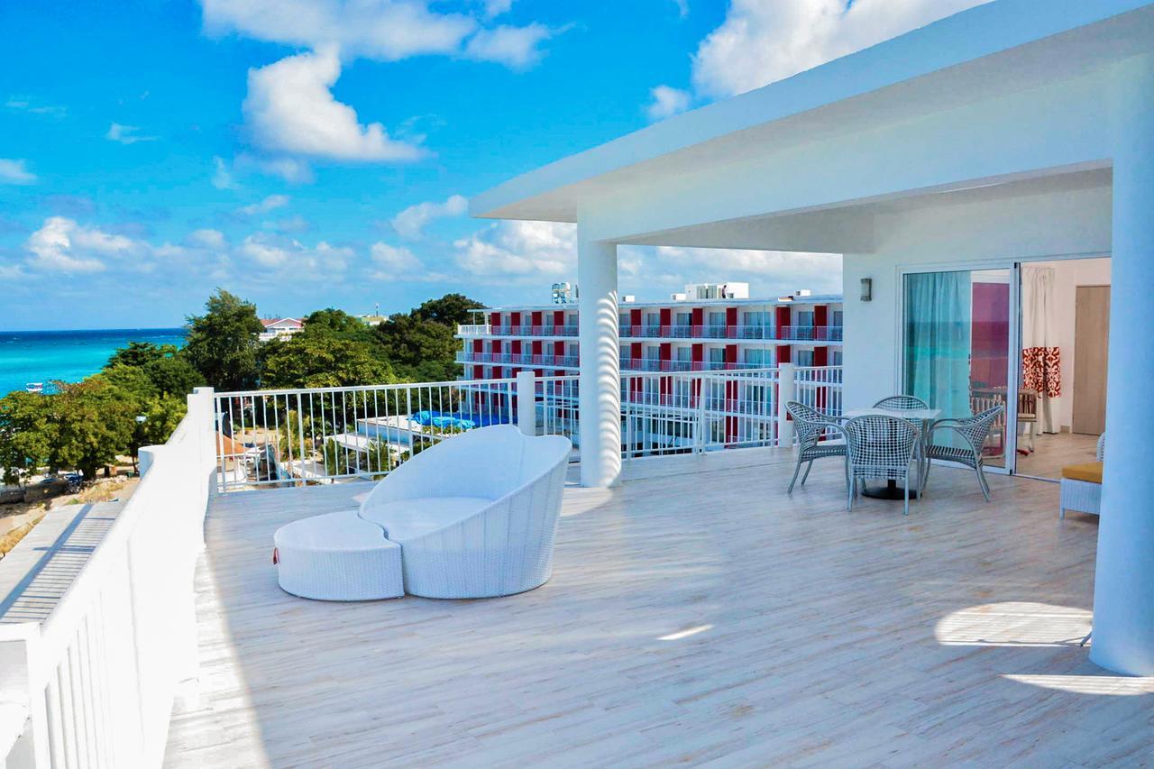 Grand Decameron Cornwall Beach, A Trademark All-Inclusive Resort Montego Bay Esterno foto
