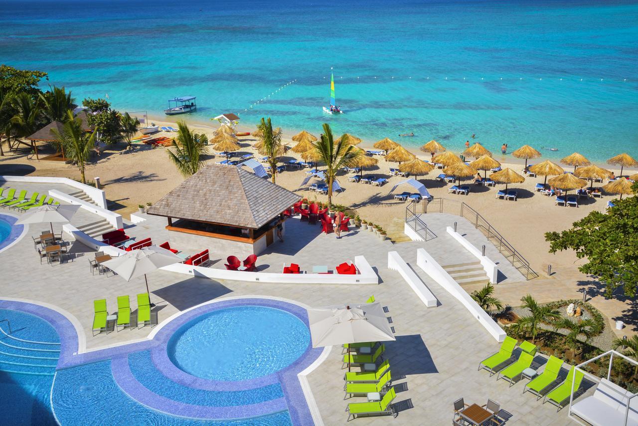 Grand Decameron Cornwall Beach, A Trademark All-Inclusive Resort Montego Bay Esterno foto